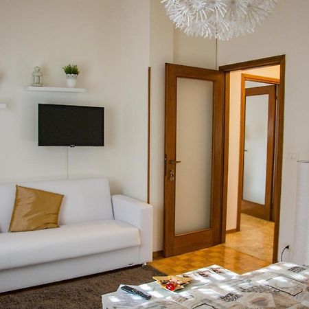 Guest House Piazza Isolo Βερόνα Εξωτερικό φωτογραφία
