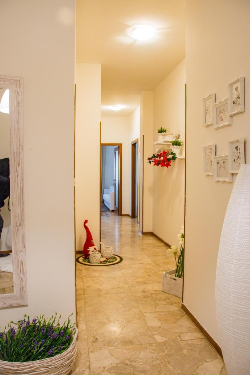 Guest House Piazza Isolo Βερόνα Εξωτερικό φωτογραφία